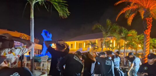 Polis lo bolbe controla riba posesion di arma e weekend aki