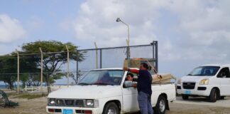 Mas cu 100 ton di sushi colecta den algun ora di Dia Nacional Ban Cuida Aruba