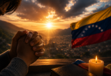 Sigi haci oracion pa Venezuela