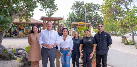 Coco Loco ta uni su mes na campaƱa nacional di Ban Cuida Aruba