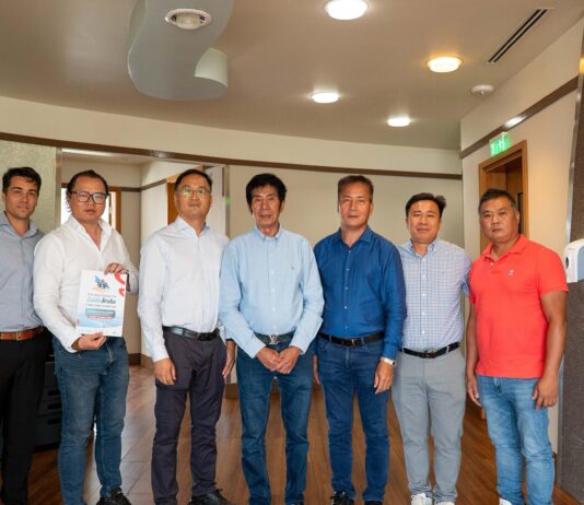 Prome Minister a reuni cu comunidad Chines pa fortalece participacion di comercio den āDia Nacional pa Cuida Arubaā