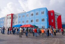 Prome Minister Eman hunto cu ekipo di DOW ta cla hunto ban cuida Aruba
