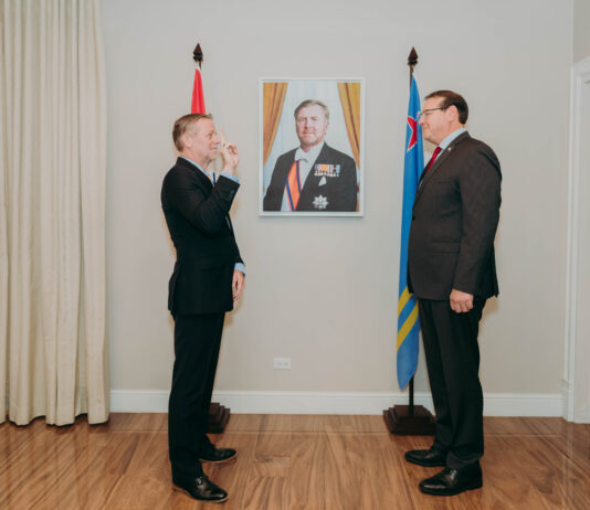 Minister Geoffrey Wever: Banco Central di Aruba cu liderazgo nobo cu huramentacion oficial di su presidente