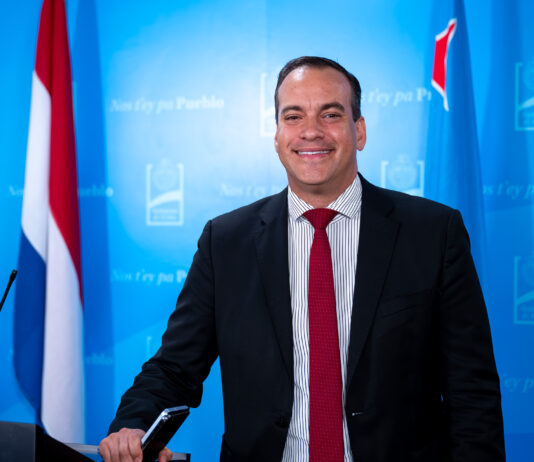 Minister Geoffrey Wever: Gobierno ta fortalece proteccion di consumidor cu supervision di Canasta Basico