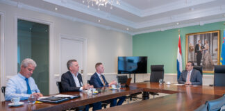 Minister Geoffrey Wever a reuni cu KvK pa fortalece clima di inversion y acelera reforma economico