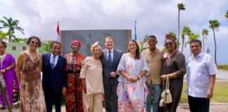 Prome Minister Mike Eman anuncia conmemoracion anual di 1 di juli como Dia di Emancipacion