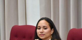MEP: Si minister Gerlien Croes no tin nada di sconde, publica e conseho di LAR awe