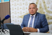 Parlamentario Endy Croes: Minister Gerlien Croes a perde caso na LAR y mester duna claridad riba e jet priva