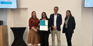 Lilien Ponson a gradua como Bachelor den Organization, Governance and Management (OGM)
