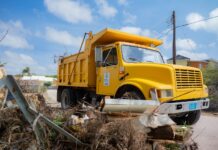 Bario ta uni pa haci un diferencia: Cuida Aruba ta transforma tereno bandona na Pos Chikito den futuro area recreativo