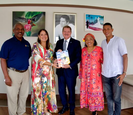 Delegacion di La Guajira a bishita Prome Minister Mike Eman pa fortalece e lasonan cultural cu Aruba