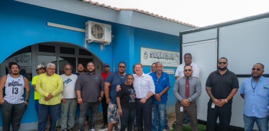 E ploegnan di Serlimar ta uni na Dia Nacional pa Cuida Aruba