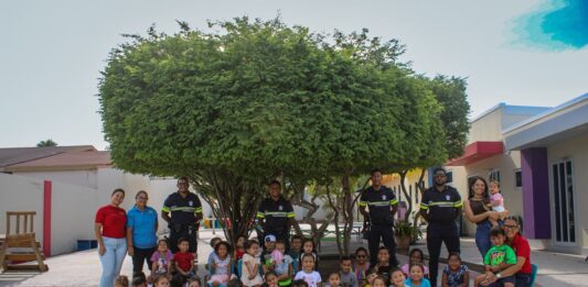 Vacacion escolar: K9 Unit cu presentacion na muchanan di M-joy Childcare Center
