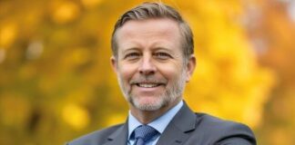 Sr. Thomas Domhoff ta inicia su periodo como Presidente di Banco Central di Aruba