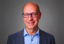 Reinoud den Haan nombra como fiscal mayor nobo di Aruba