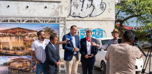 Minister Geoffrey Wever: ta anuncia destaho publico pa desaroyo di edificio di ex-Esso Lagoen como boutique restaurant