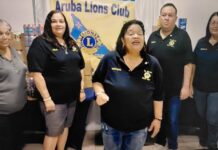Lions Club Aruba cu su Projecto Anual di Hunger Relief: “Back to School Food Bags”