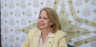 Evelyn Wever-Croes, Lider di Fraccion di MEP: Contract ATA-Ecotech: Cuater les importante pa fortalece bon gobernacion