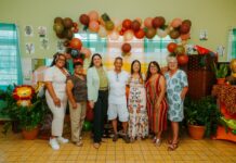 Club Kibrahacha: Summer Camp pa adulto mayor cu bishita di Minister Wyatt Ras