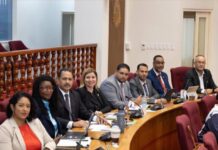Perseverancia a prevalece: Mike de Meza ta ministeriabel