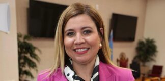 Parlamentario Jennifer Arends-Reyes: âUn bon comienso escolar mester ta posibel pa tur muchaâ