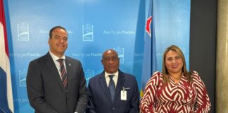 inister Geoffrey Wever ta invita sector comercial Arubano pa amplia oportunidadnan di negoshi na HUB CĂĄmara Santo Domingo 2026