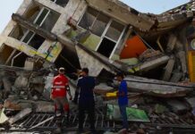 Ta pidi residentenan di Aruba di nacionalidad Hulandes cu actualmente ta na e areanan afecta pa e temblor na Colombia, pa registra na servicio di informacion di Ministerio di Asuntonan Exterior
