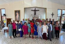 Maestronan di ex Academia Pedagogico Arubano celebrando nan di 45 aniversario: Cu un donacion special na un donacion special na Fundacion Muchila CreativoÂ