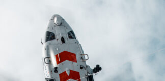 Evacuacion medico for di un barco di carga