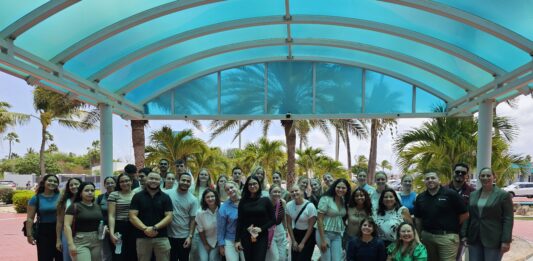 SETAR ta colabora cu e minor Destinations in Transition di e facultad FHTMS di Universidad di Aruba