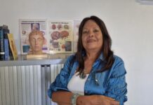 Drs Melva Croes-Yánez 35 anja Neuropsicologo na Aruba: Orguyoso di ta sirbi comunidad di Aruba cu transparencia y integridad