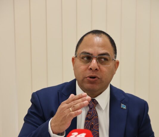 Parlamentario Eduard Pieters: “Gobierno no por entrega poder di Aruba sin cu Parlamento tin e prome palabra. Esaki ta un cuestion fundamental di nos constitucion y autonomia”