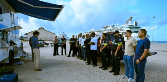 Avansando den tecnologia:Ā KPA a haya presentacion y demostracion di drones for di Paladius International LLCĀ