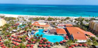 La Cabana Beach Resort tin celebracion grandi na caminda riba 21 di september