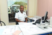 Mas cu 3 decada sirbiendo su Pais: Despues di 38 aña di servicio na KPA, Anthony “Tony” Yearwood ta baha cu pensioen