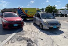 Accidente cu hende herida pa falta di preferencia na Palm Beach
