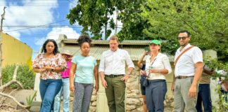 Accion di Bario ta acerca representantenan di pueblo na realidad y necesidadnan di Rancho