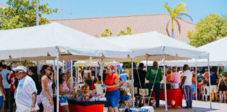 Minister Geoffrey Wever: Un aรฑa di San Nicolas Pop-up Market ta demostra e forsa den union di comunidad y comercio local