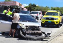 Un herido leve den accidente na Santa Cruz