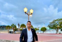 Dennerich Kelly (AVP): โE historia di Aruba ta mas grandi cu AVP y MEPโ