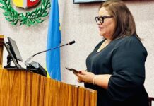 Shailiny Tromp-Lee ta haci traspaso oficial di CFOCS pero te cu awe 30 di september e presidente nobo no a yama ni un di e reunionnan di urgencia; E parlamentario ta cuestiona e “politica nobo” y e falta di accion di Fraccion di FUTURO