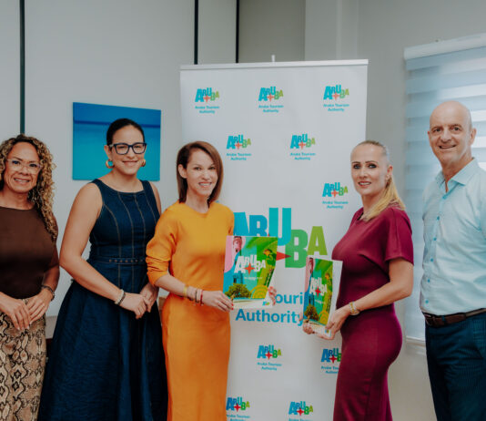 A.T.A. y Aruba Excellence Foundation ta sigui fortalece excelencia den servicio: A firma di cuatro acuerdo garantisando continuacion di e Aruba Certification ProgramÂ