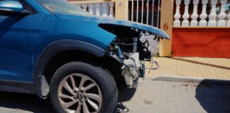 Accion contra vehiculo bandona ta continua: Diesun vehiculo kita for di caminda publico