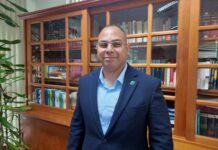 Parlamentario Eduard Pieters: “Gobierno kier papia di calidad di enseñansa, pero ken ta ekipa e maestro pa e realidad di awe?”