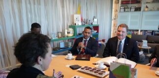 Reciclahe, economia circular y produccion di energia central riba agenda: Prome Minister Mike Eman ta traha pa Aruba asumi liderazgo den solucion regional pa maneho di desperdicio: Aruba ta explora cooperacion cu Boneiro y Corsou