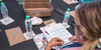 Aruba Bank ta apoya bienestar mental y famianan mas fuerte: Durante “One Family Generation At A Time” di FADA