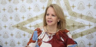 MEP ta exigi solucion pa impuesto riba vacation rentals: âCada sector mester contribui na un Aruba mas fuerteâ