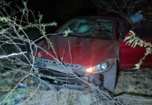 Auto a haci maniobra pone otro perde control y a drenta mondi