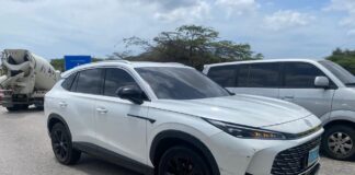 Accidente cu hende herida na e crusada panort di rotonde Mahuma