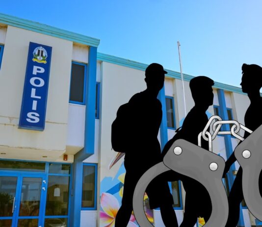 Cuerpo Policial Ta Informa ADULTONAN MAYOR POR TA TRANKIL: 5 SOSPECHOSO DETENI PA RECHERCHE SAN NICOLAS TOCANTE DIFERENTE ASALTONAN COMETI